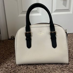 Medium Kate Spade Purse